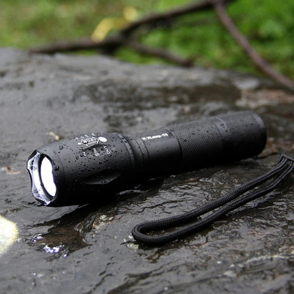 Powerful Zaklamp met Oplaadbare Powerbank